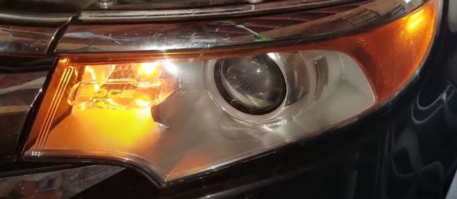 2013 Ford Edge Headlight Bulb