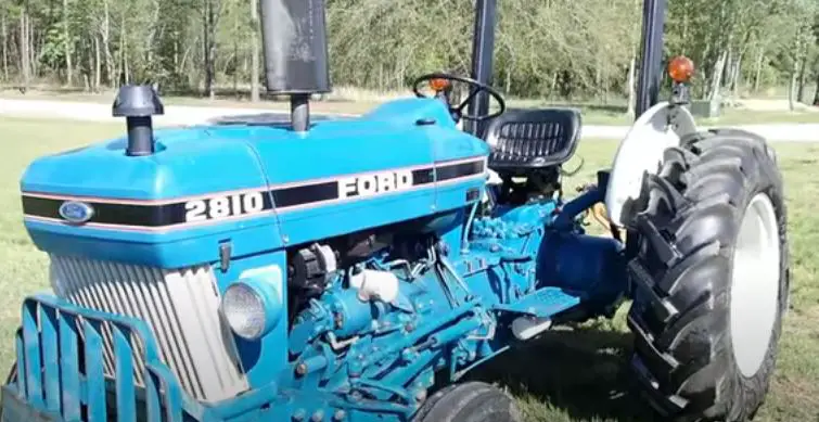 ford 2810 tractor