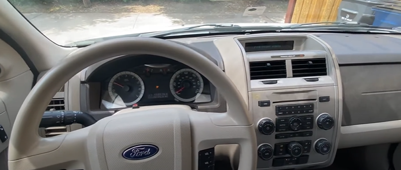 2008 Ford Escape Hybrid Interior