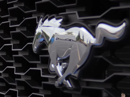 2017 Ford Mustang V6: Transmission
