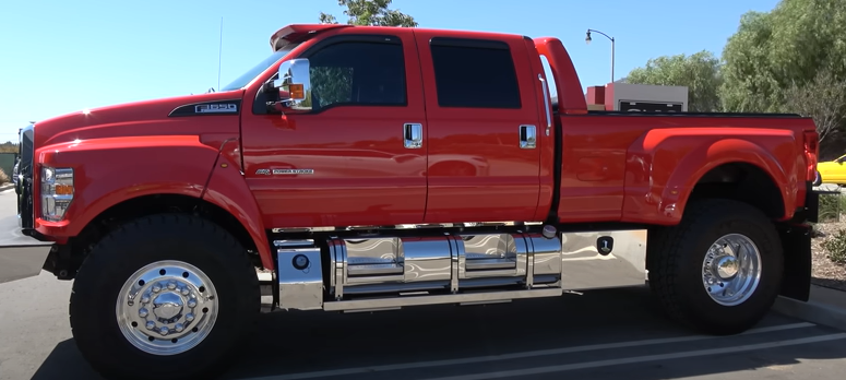 Ford F650: Appearance and Specifications