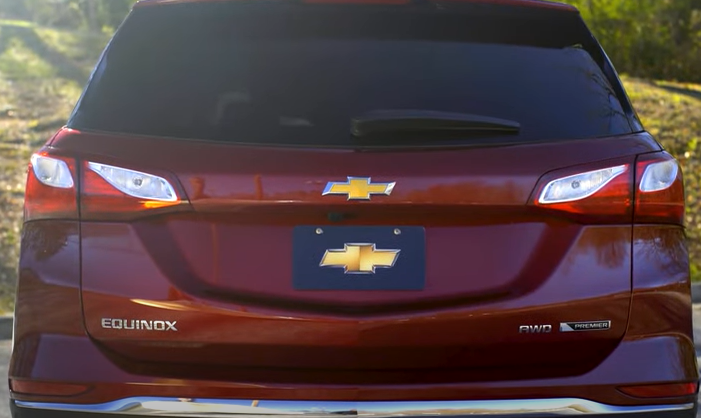 2022 Chevrolet Equinox Configurations: Design
